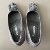 MANOLO BLAHNIK „Hangisi“ Pumps