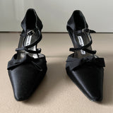 MANOLO BLAHNIK Onia Pumps