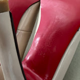 CHRISTIAN LOUBOUTIN Lackleder Pumps