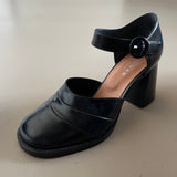 neue JONAK Riemchen-Pumps