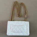 CHANEL Wallet on Chain