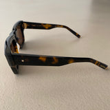 neue VALENTINO „XXII“ Sonnenbrille