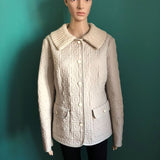 klassische, beige Jacke von AGNONA