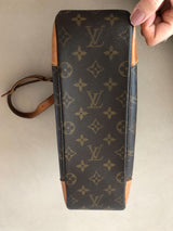LOUIS VUITTON Tasche
