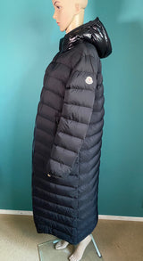 neuer MONCLER Mantel