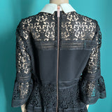 ungetragenes TED BAKER Stern-Spitzenkleid