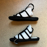 neue MANEBI Sandalen