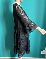 ungetragenes TED BAKER Stern-Spitzenkleid