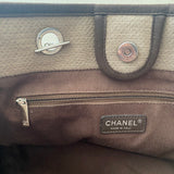 CHANEL Deauville Medium Shopper