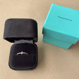 neuwertiger TIFFANY T Weissgold Ring mit Diamanten