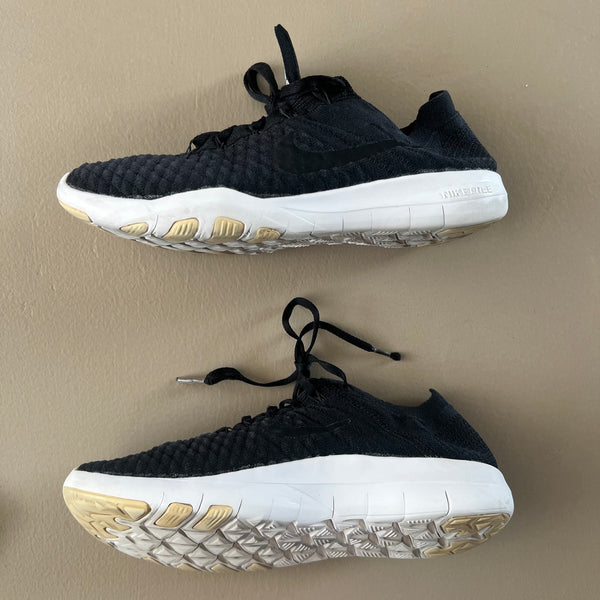 NIKE Free Sneakers