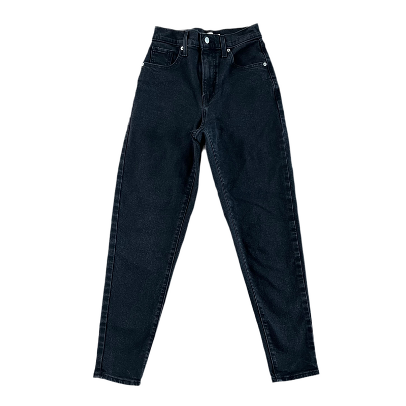 LEVI’S High Waisted Mom Jeans