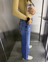MOTHER Jeans “The Hustler Roller Ankle”