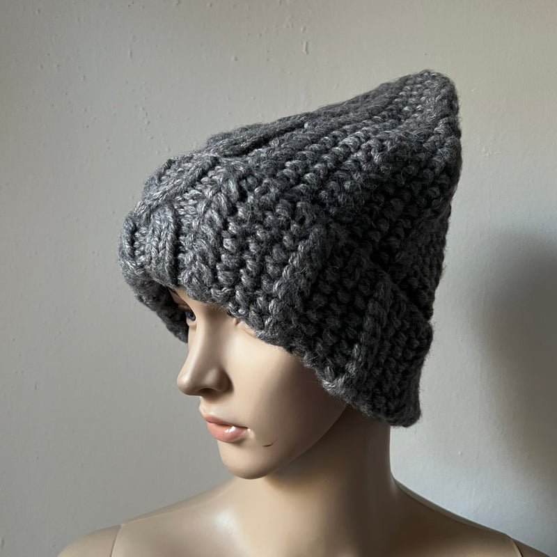 neue ABOUT THE TOWER Mütze