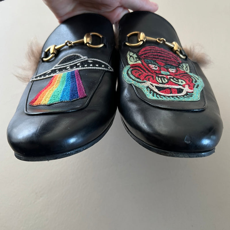 GUCCI Princetown Embroidered Ufo and Dragon Slipper