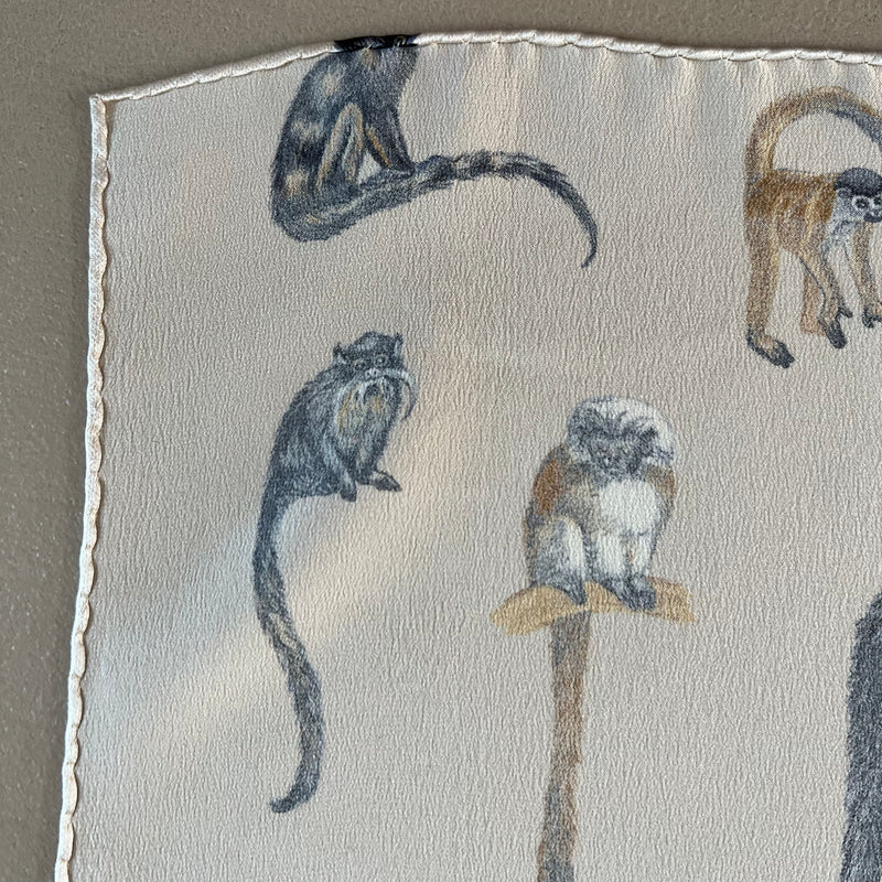 Vintage Seidenfoulard mit Affen