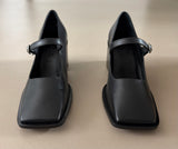 neue AEYDE Pumps