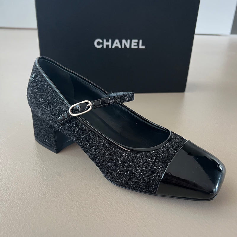 neue CHANEL Pumps