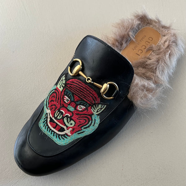 GUCCI Princetown Embroidered Ufo and Dragon Slipper