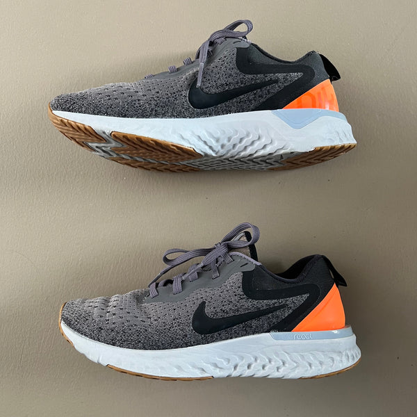 NIKE Odyssey React Sneakers