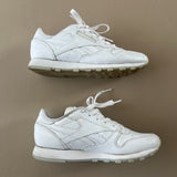 REEBOK Sneakers