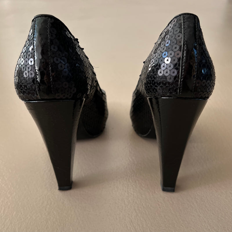 LALTRAMODA Peeptoe Pumps