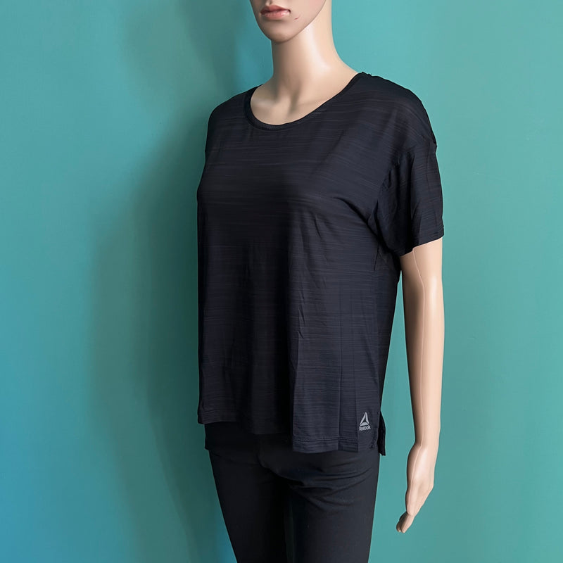 REEBOK T-Shirt