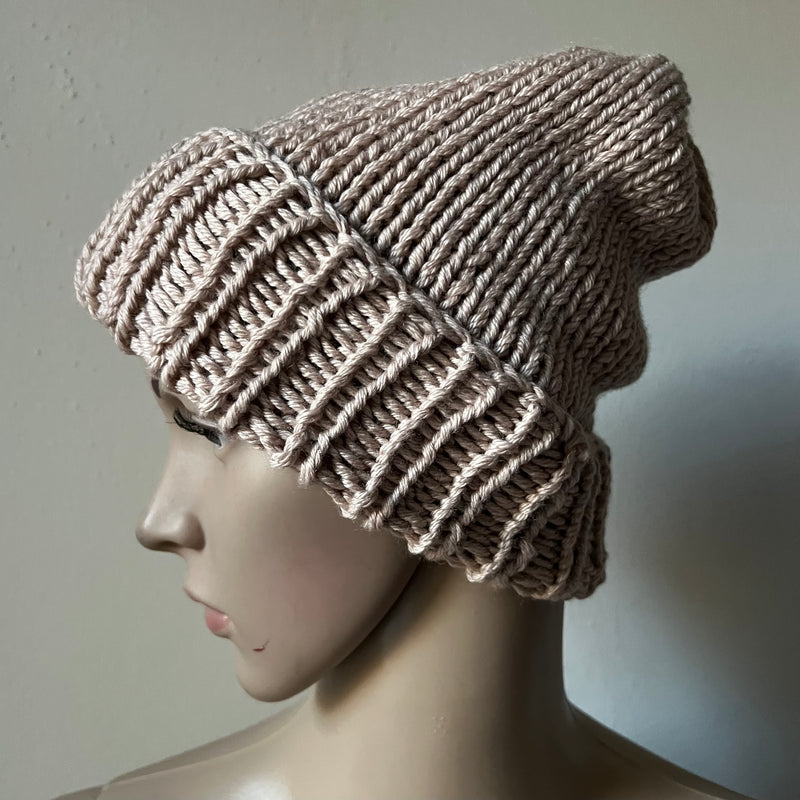 ungetragener VIVIAN GRAF Beanie