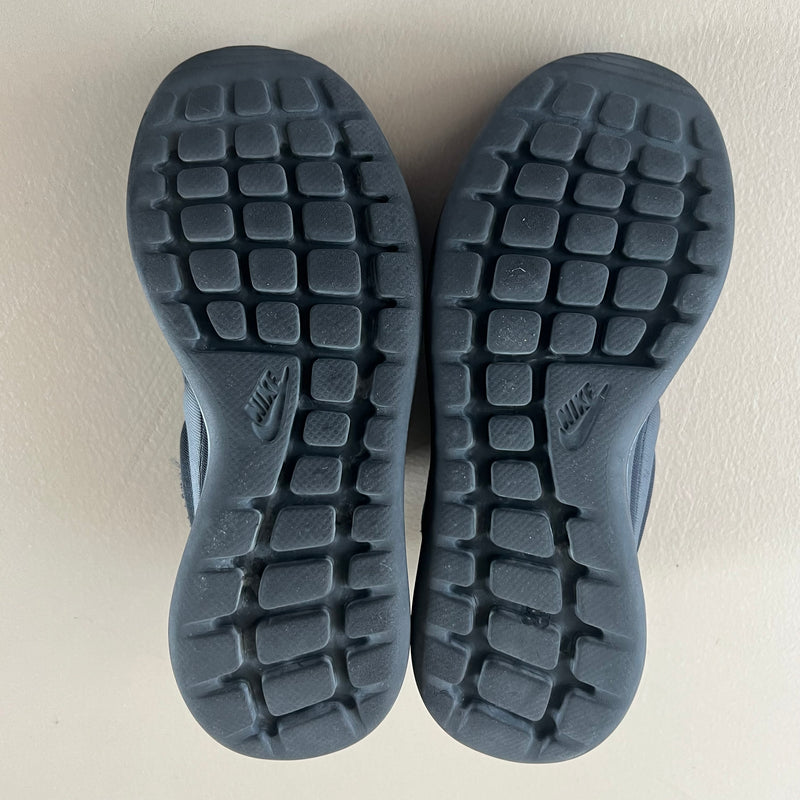 NIKE Roshe Two Sneakers