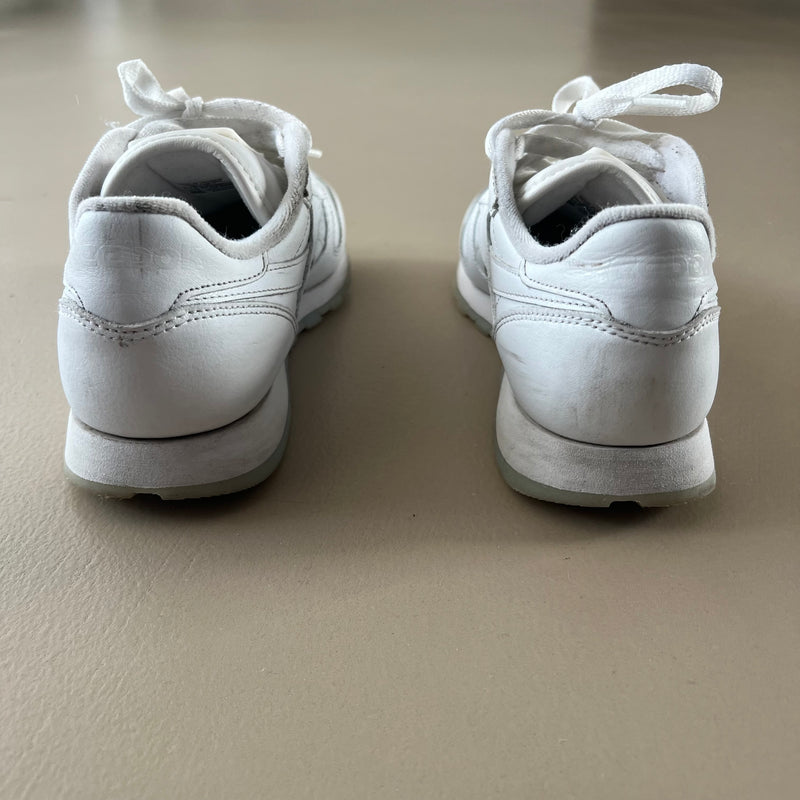 REEBOK Sneakers