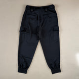 neue GUESS Hose mit Gürtel