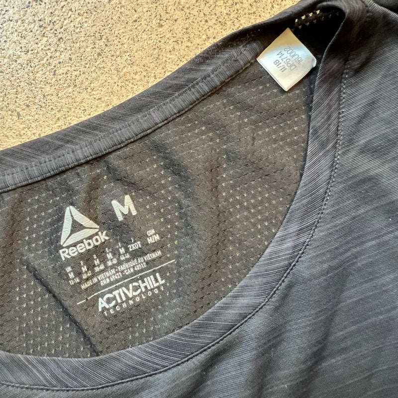 REEBOK T-Shirt