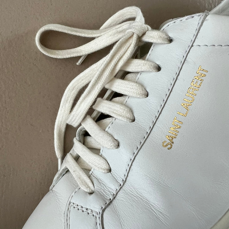 SAINT LAURENT Sneakers