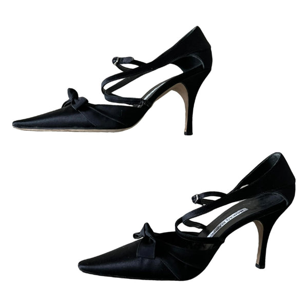 MANOLO BLAHNIK Onia Pumps