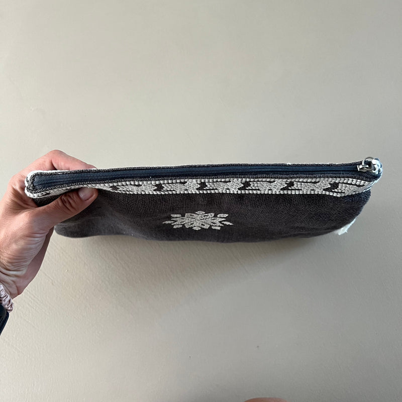 STAR MELA Clutch