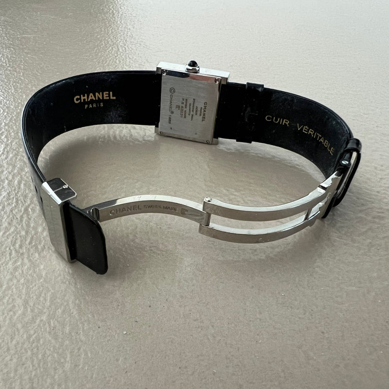 ungetragene Vintage CHANEL Mademoiselle Quarz Uhr