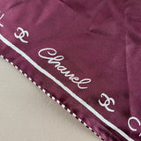 CHANEL Seidentuch