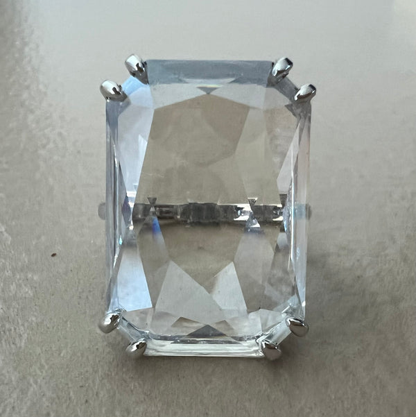 SWAROVSKI Mesmera Ring