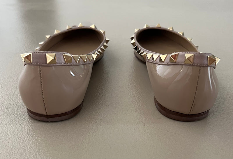 VALENTINO GARAVANI Rockstud Ballerina