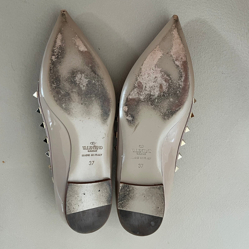 VALENTINO GARAVANI Rockstud Ballerina