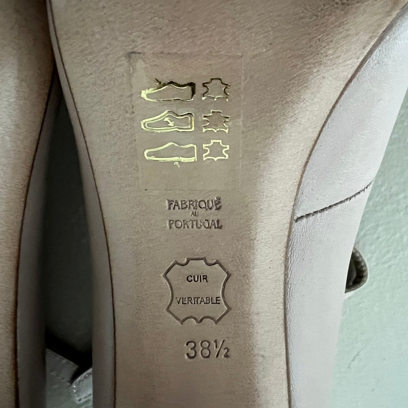 neue AVRIL GAU Pumps