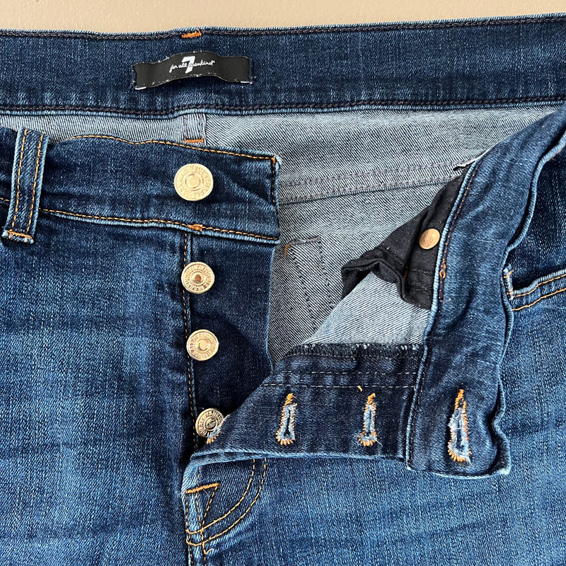 7 FOR ALL MANKIND Jeans