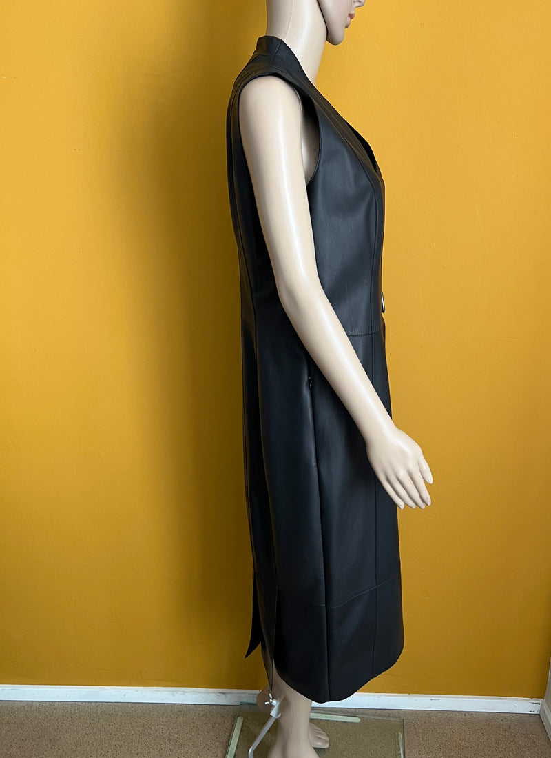 neues AKRIS Lederkleid