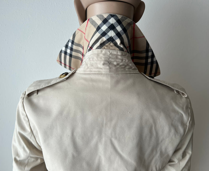 BURBERRY Trenchcoat
