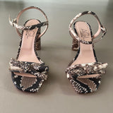 neue AGL Sandalen