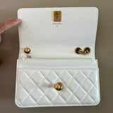 CHANEL Wallet on Chain