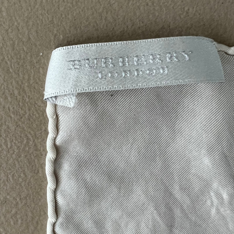 BURBERRY Tuch