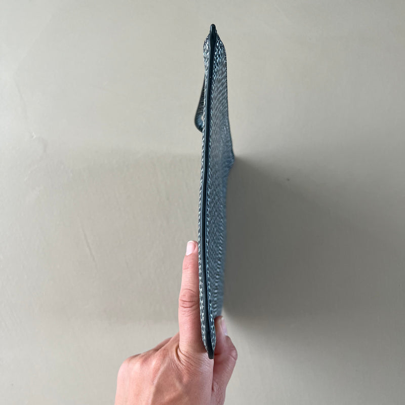 & OTHER STORIES Clutch