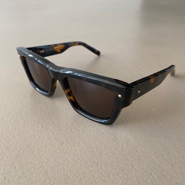 neue VALENTINO „XXII“ Sonnenbrille