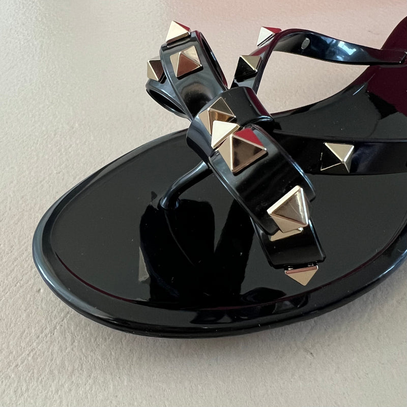 ungetragene VALENTINO GARAVANI Rockstud Sandalen